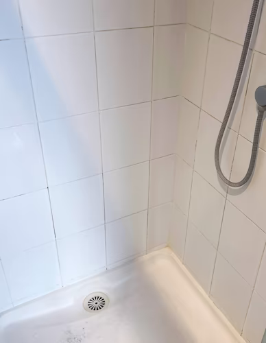 Shower corner before regrouting
